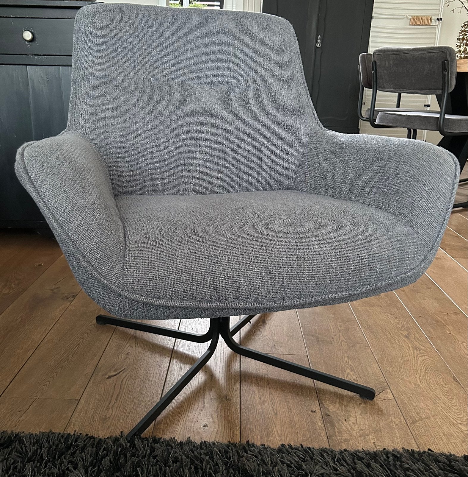 Fauteuil Milaan grijs, Huis en Inrichting, Fauteuils, Ophalen, Zo goed als nieuw, Minder dan 75 cm, 50 tot 75 cm