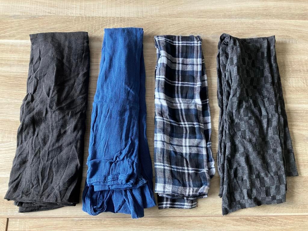 Set van 4 sjaals : zwart, blauw en geruit, Ophalen of Verzenden, Zo goed als nieuw, Overige maten, Sjaal