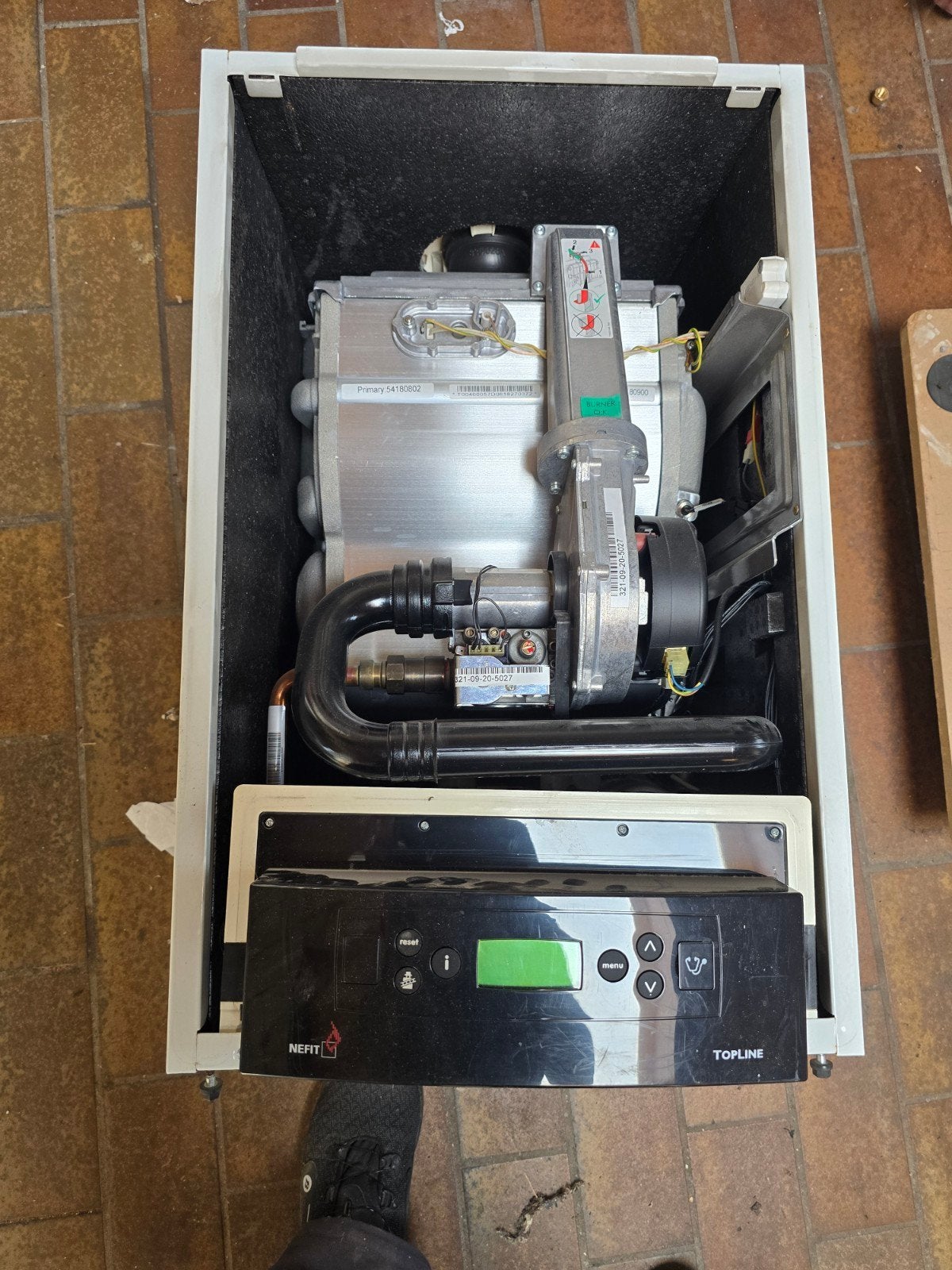 Nefit Topline CV-ketel 28kW uit 2009 - Weinig gebruikt, 30 tot 80 cm, Gebruikt, Cv-ketel of Combi-ketel, Minder dan 60 cm