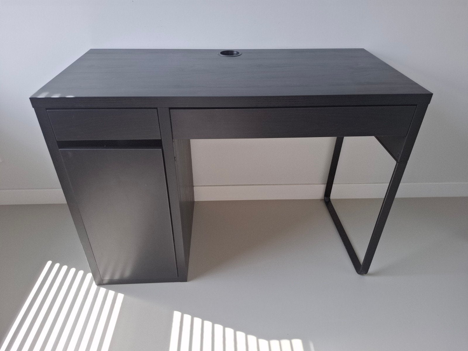 Bureau Ikea Micke, Ophalen, Hout, Zo goed als nieuw, Overige merken