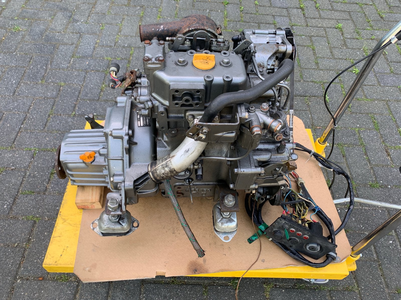 Yanmar 2GM20, 16pk 2 cilinder met keerkoppeling, Watersport en Boten, Buiten- en Binnenboordmotoren, Ophalen, Gebruikt, Diesel