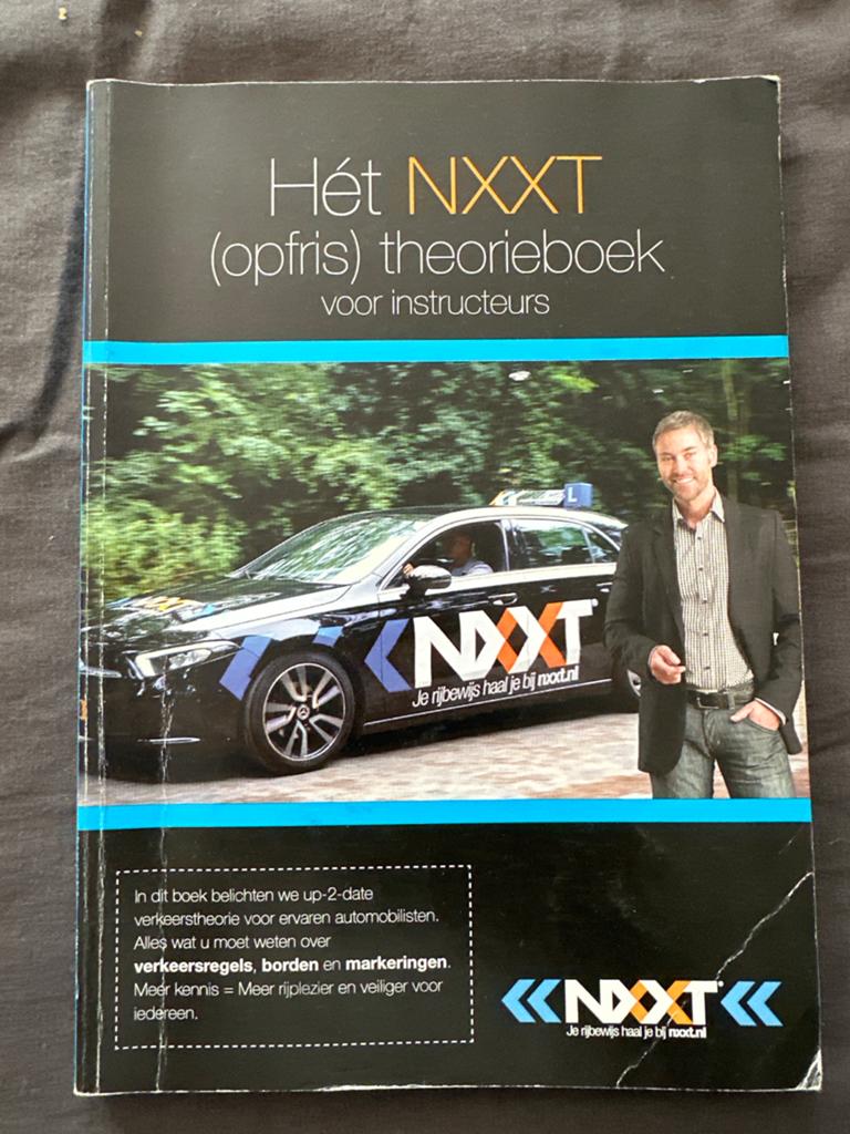 Hét NXXT (opfris) theorieboek voor instructeurs, Ophalen of Verzenden, Gamma, Zo goed als nieuw, Overige niveaus