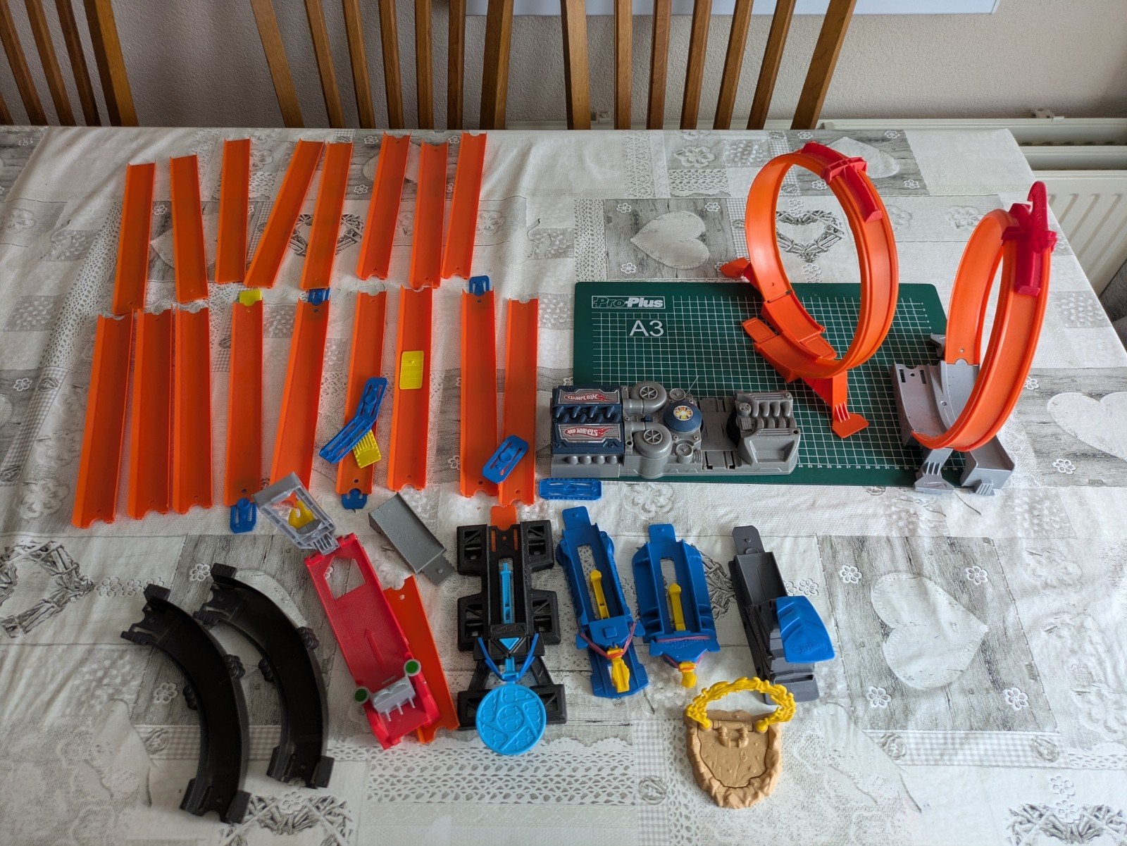 Grote Hot Wheels Racebaan Set met Looping en Baandelen, Ophalen, Met looping, Racebaan, Gebruikt