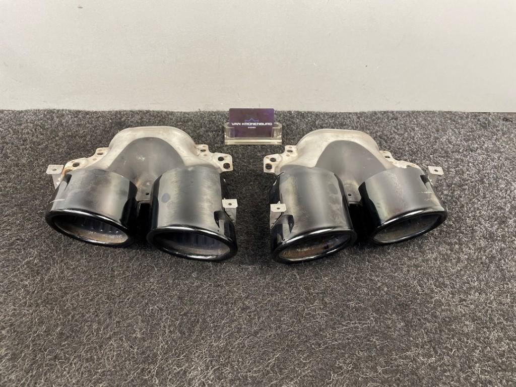 Mercedes Benz A35 A45 CLA35 CLA45 AMG Uitlaat Sierstukken, Ophalen of Verzenden, Gebruikt, Mercedes-Benz