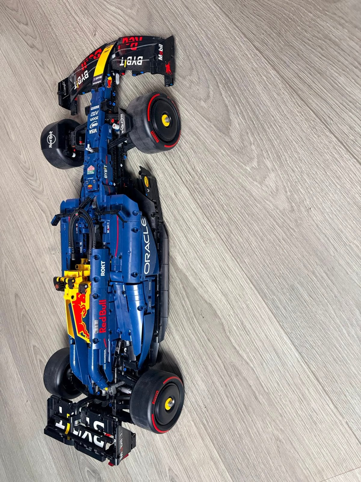 LEGO Technic Red Bull Formule 1 Raceauto RB20, Ophalen, Zo goed als nieuw