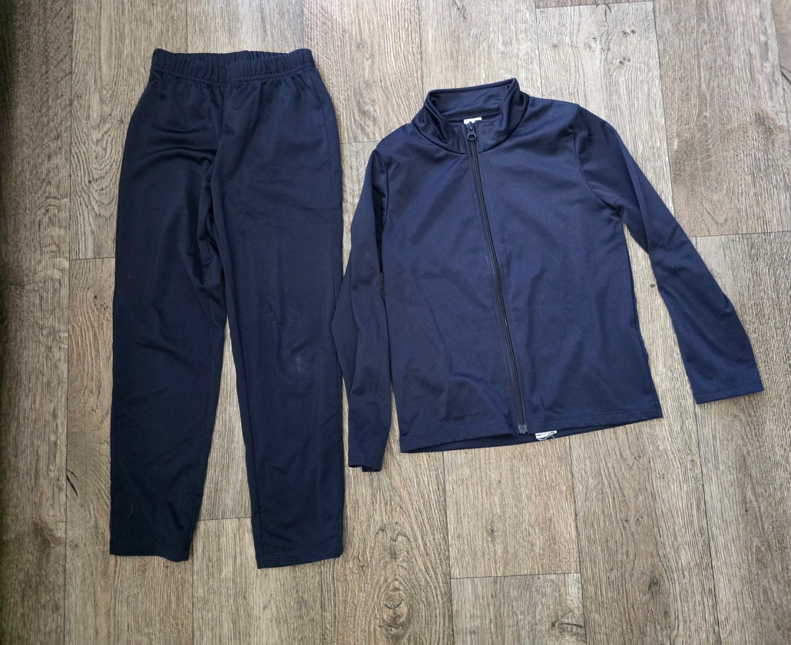Jongens trainingspak mt 116, Ophalen of Verzenden, Gebruikt, Jongen, Sport- of Zwemkleding