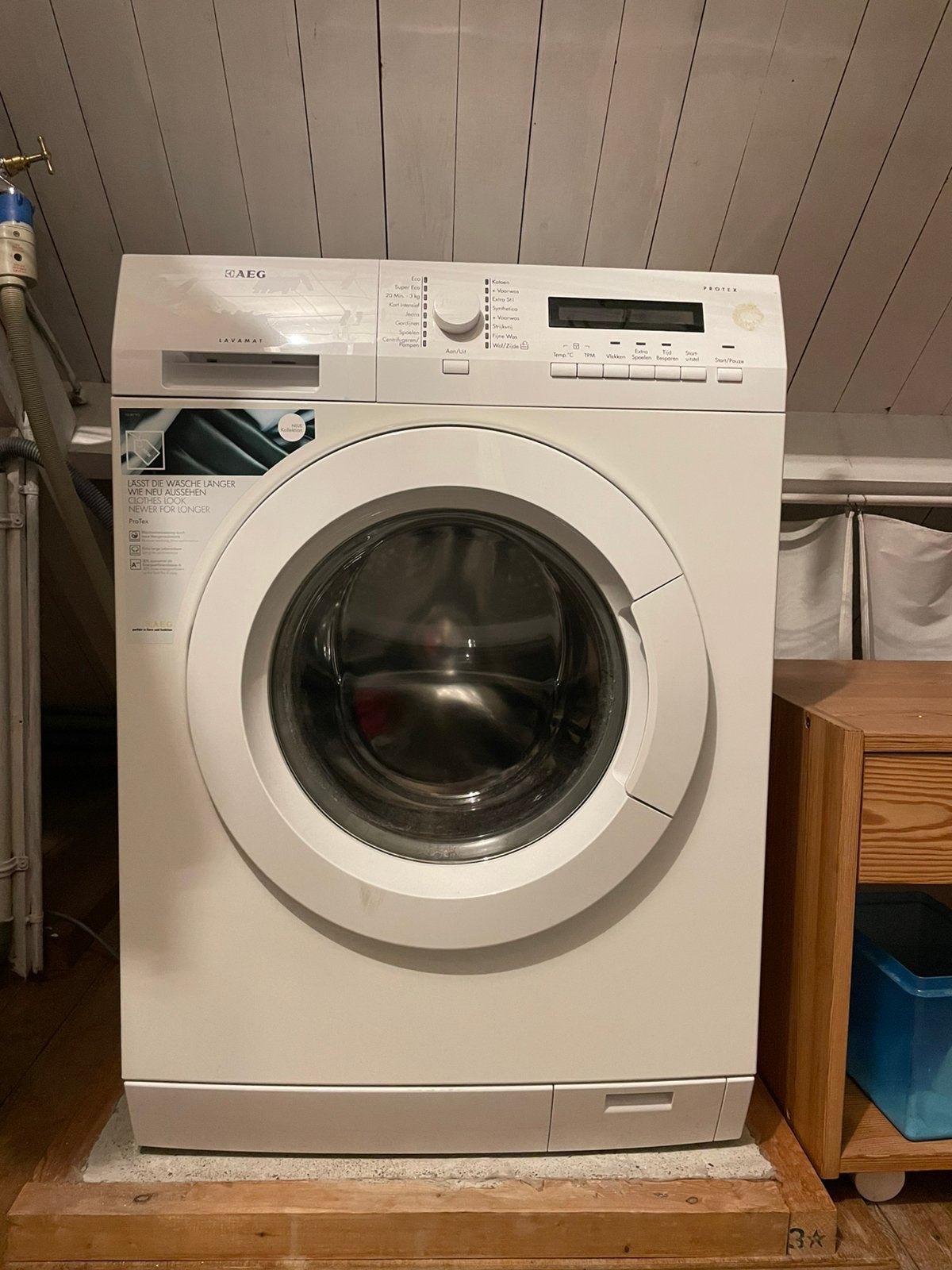 Wit, metk is can AEG, de maten zijn 60x57 hoogte:85, Ophalen, Zo goed als nieuw, 85 tot 90 cm, 1200 tot 1600 toeren