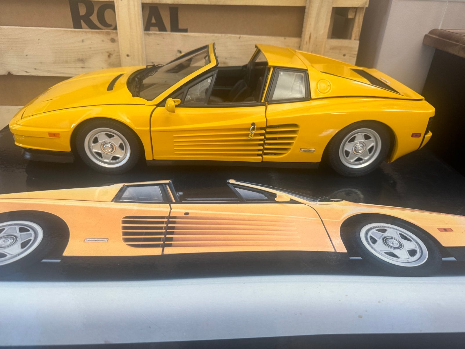 Pocher ferrari testarossa targe geel 1:8, Ophalen of Verzenden, Zo goed als nieuw, Auto