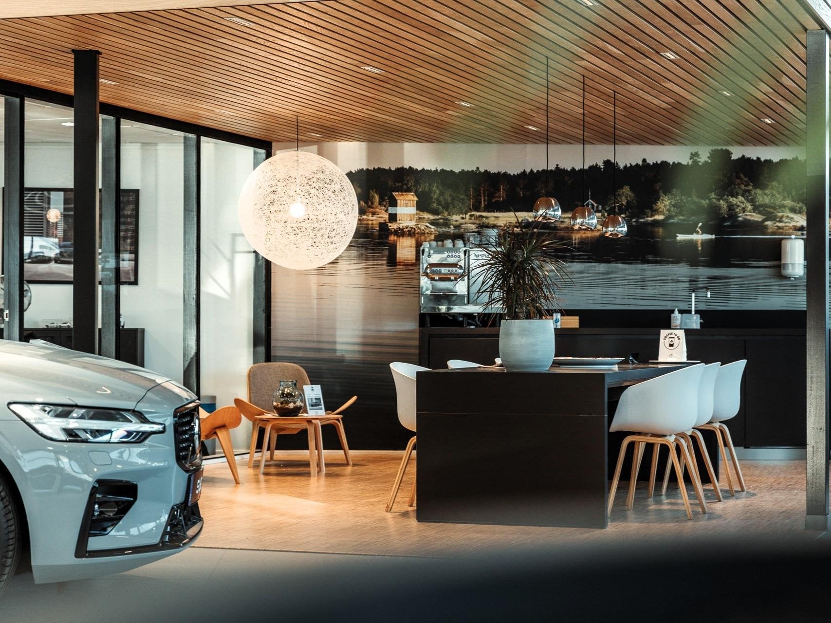 Volvo V90 2.0 T8 Plug-in hybrid AWD Ultra Dark Automaat / Pa, Auto's, Volvo, Automaat, 4 cilinders, Blauw, 180 min