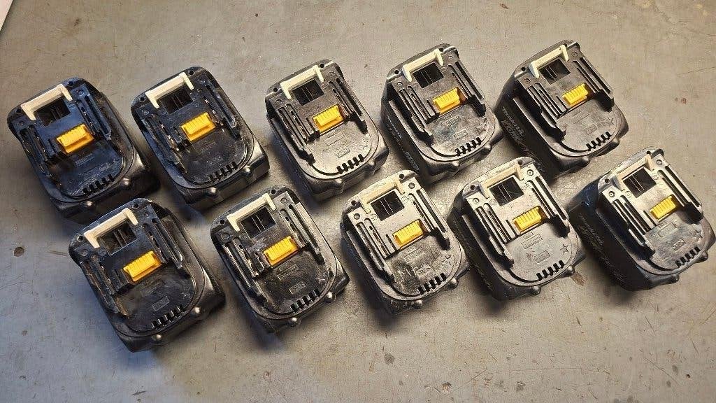 10x ORIGINELE Makita BL1440 14,4v Accu, Auto diversen, ,, Ophalen of Verzenden, Zo goed als nieuw, ,