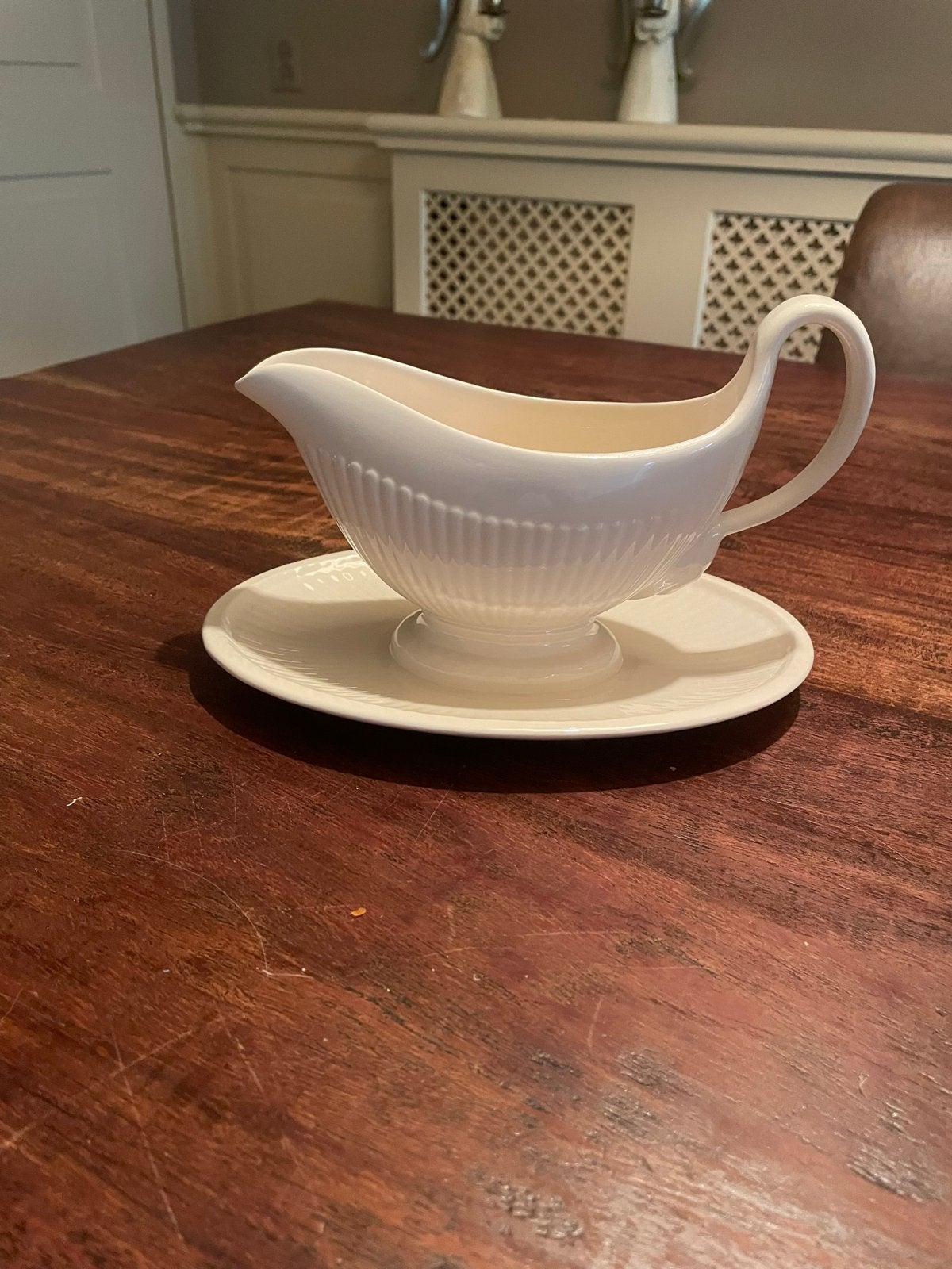 Wedgwood Queen's Ware Edme Sauskom met Onderschaal, Ophalen, Klassiek, Zo goed als nieuw, Kom(men)