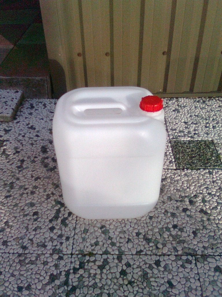 jerrycans 20 ltr 15 stuks, Ophalen, Zo goed als nieuw