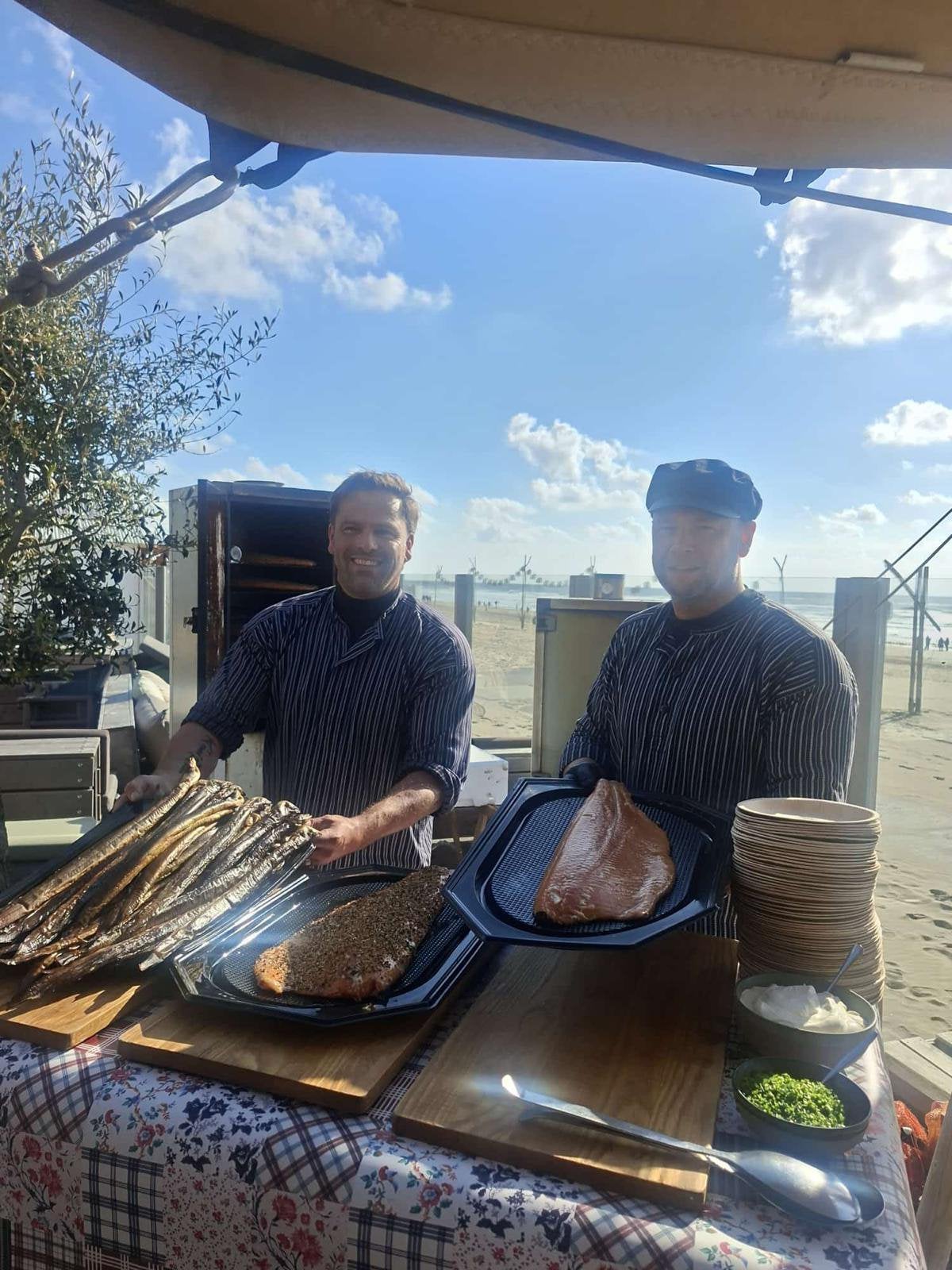 Broodjezalm– Catering op locatie met eigen stand, Cateraar