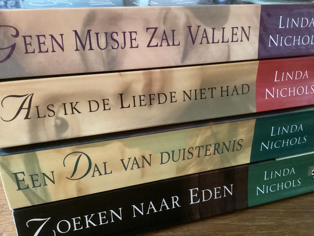4 romans van Linda Nichols, Boeken, Ophalen of Verzenden, Gelezen