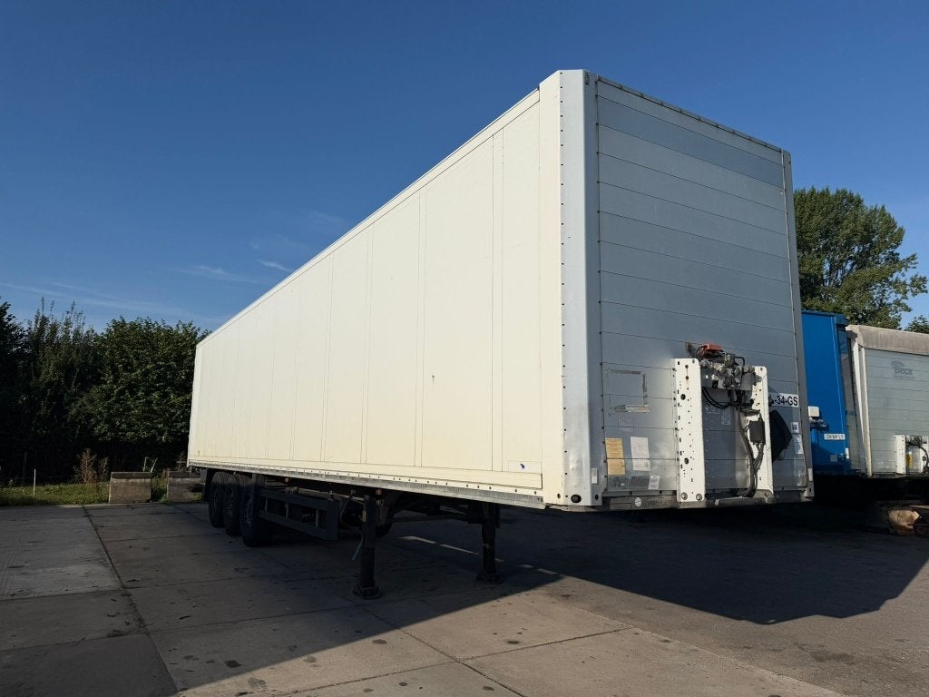 Schmitz Cargobull Boxoplegger met Dhollandia Laadklep, Auto's, Vrachtwagens, Wit, Particulier, Aanhangers en Opleggers, Te koop