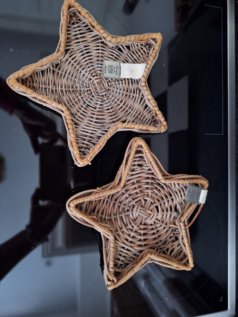 Riviera Maison Rustic Rattan Star dienblad 2x, Huis en Inrichting, Ophalen of Verzenden, Zo goed als nieuw, Overige vormen, Riet