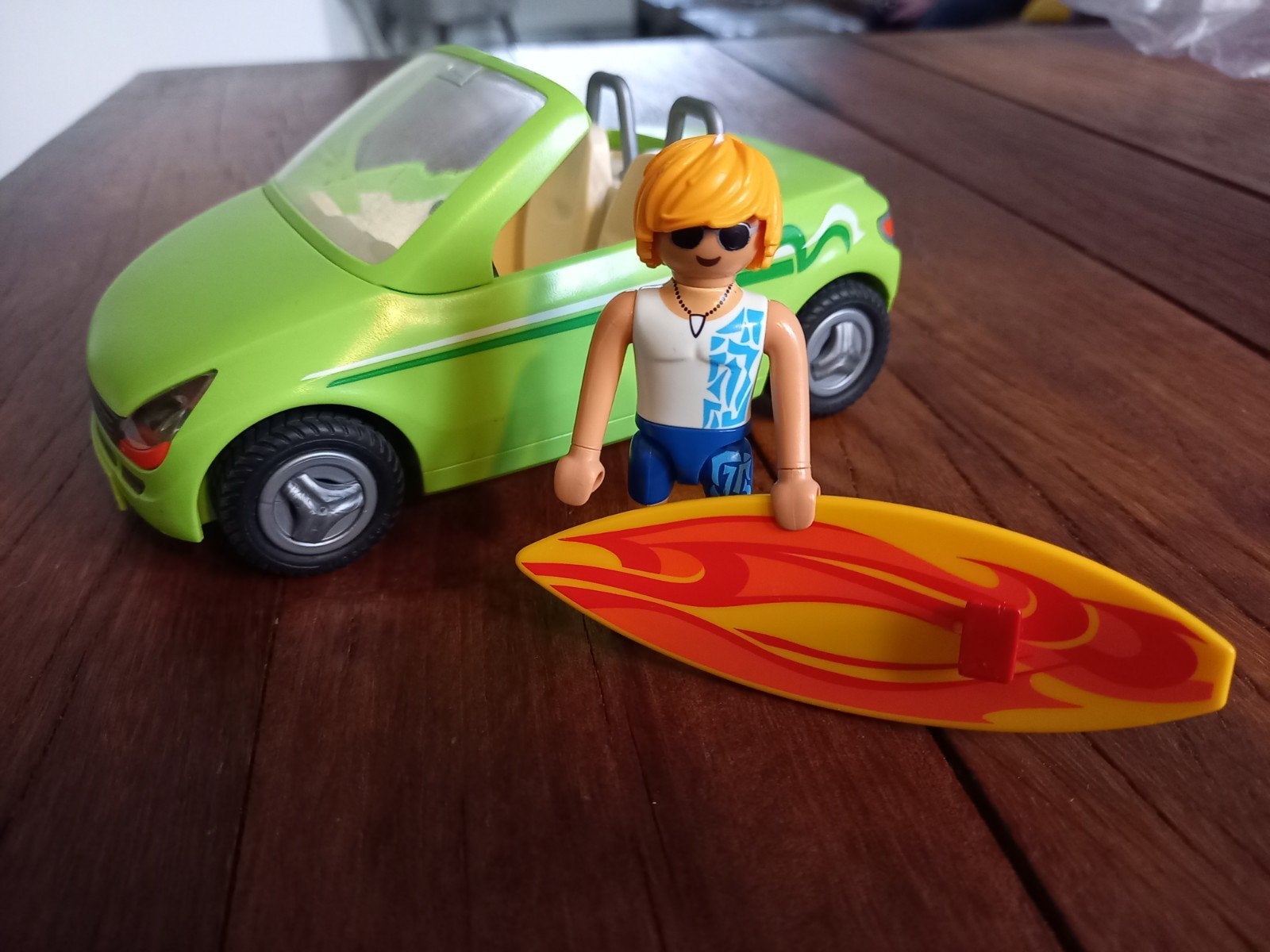 Playmobil "Cabrio met surfer", Kinderen en Baby's, Speelgoed | Playmobil, Ophalen of Verzenden, Zo goed als nieuw