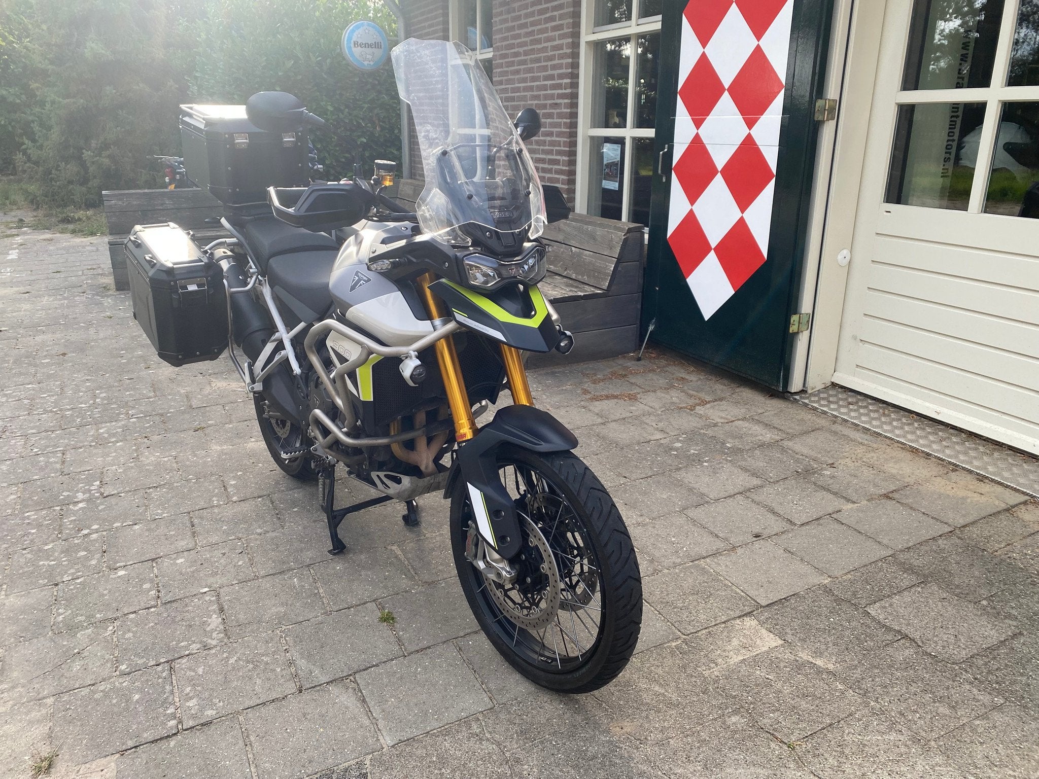 Triumph TIGER 900 RALLY PRO ARAGON EDITION (bj 2024), 888 cc, Triumph Motorcycles Ltd., After.sales@triumph.co.uk, Toermotor