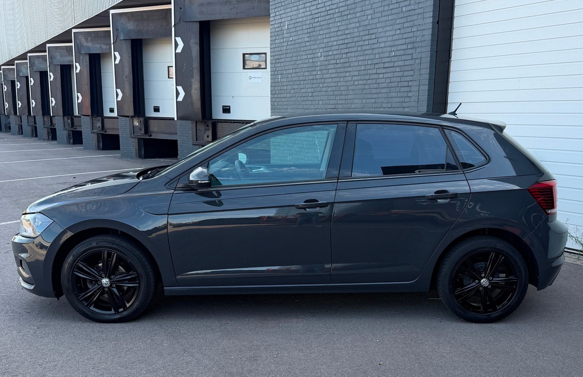 Volkswagen Polo 1.0 MPI Comfortline AIRCO/CRUISE/LMV/NAVI/PD, 1025 kg, Stof, Bedrijf, Handgeschakeld