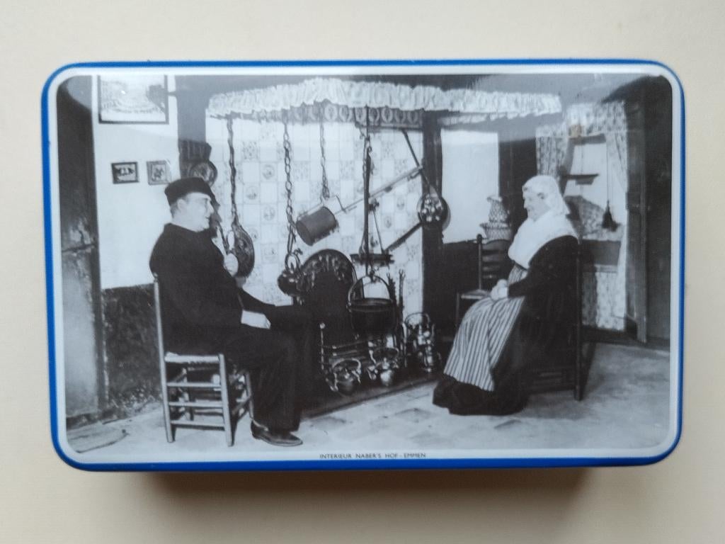 vintage blik, koekblik 'Nabers Hof' Emmen (De Nabershof), Ophalen of Verzenden, Gebruikt, Koek(jes), Overige merken