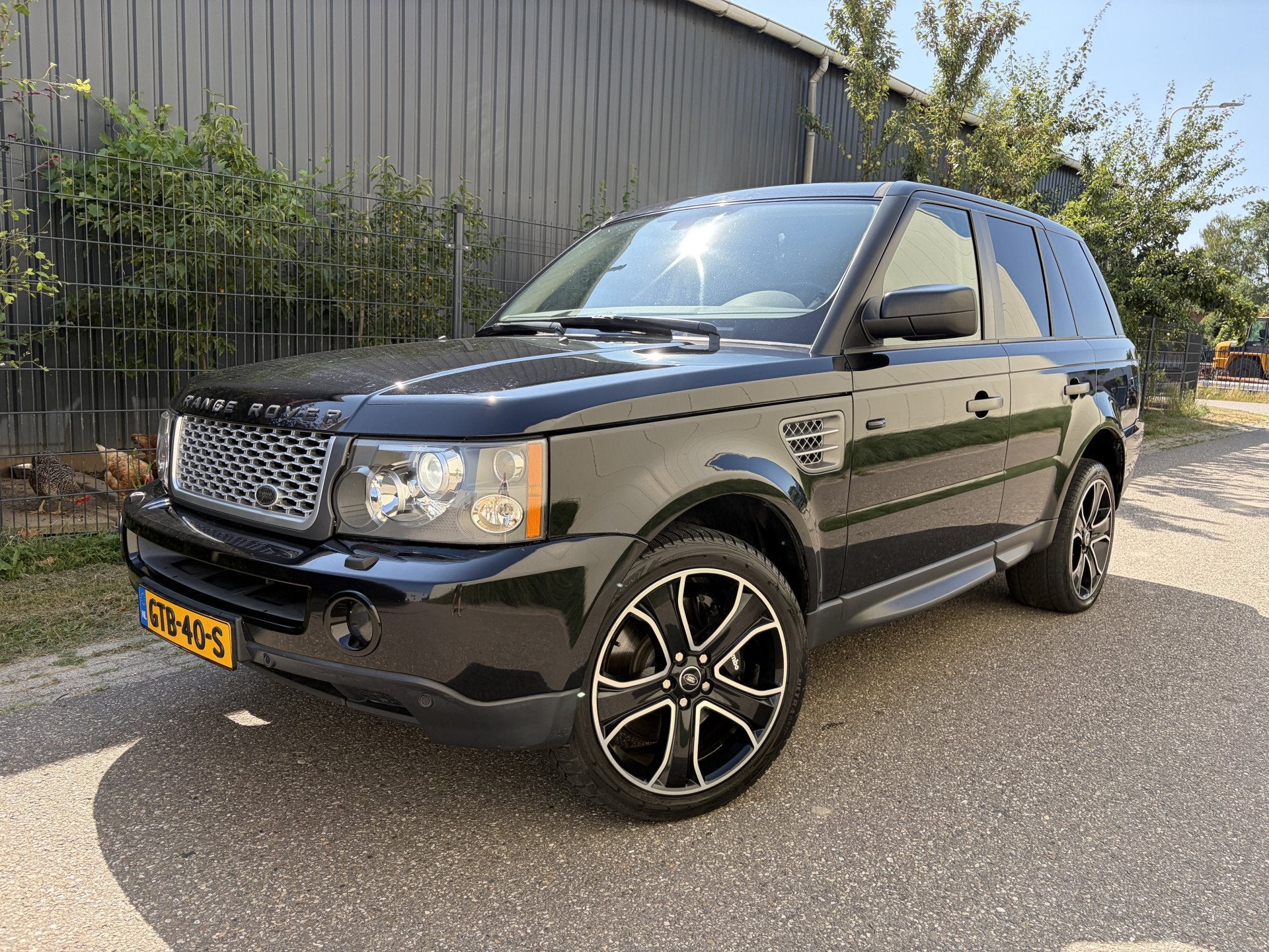 Land Rover Range Rover 4.2 V8 Supercharged / AUTOMAAT / SCHU, Automaat, Gebruikt, 8 cilinders, Zwart