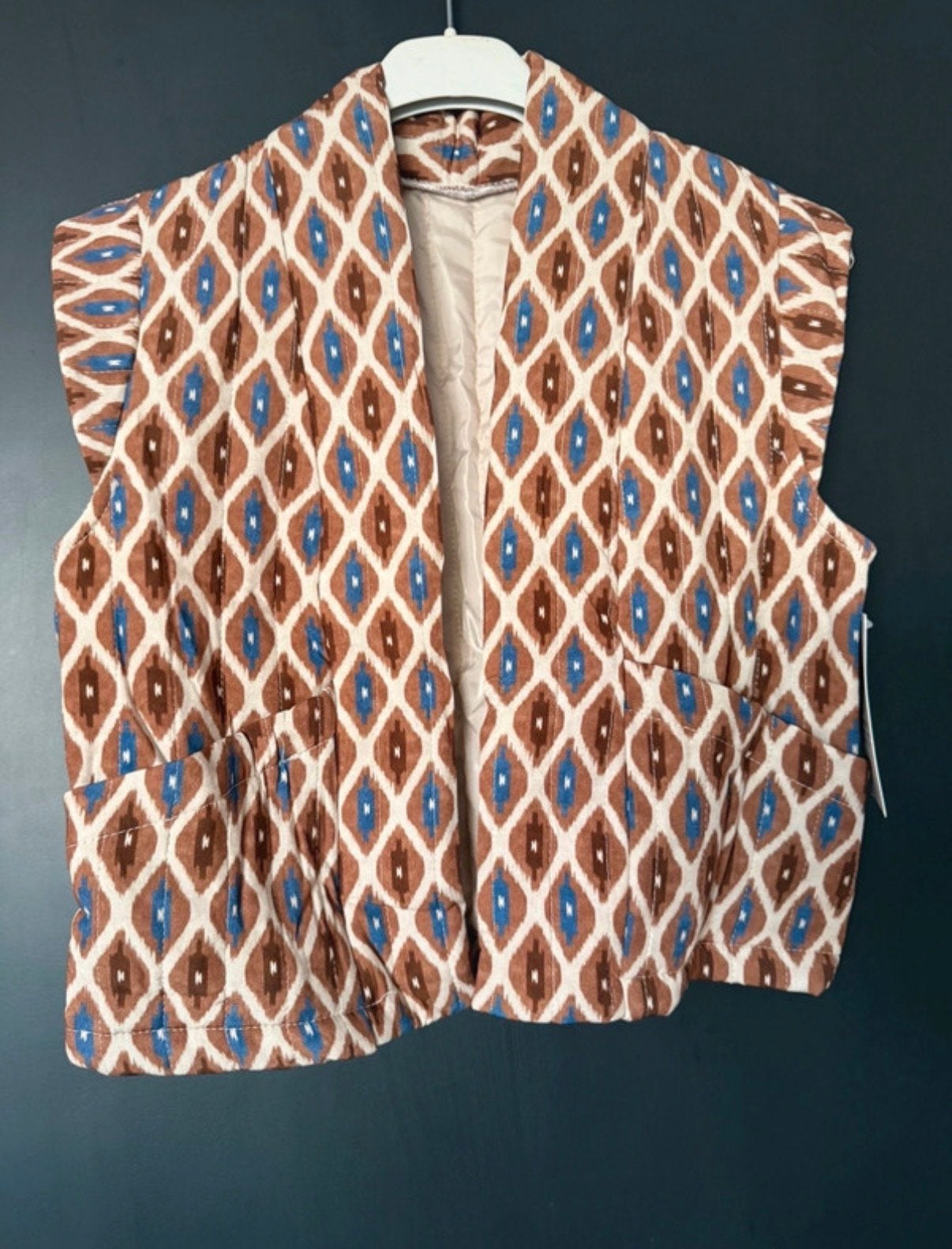 Gilet maat 116 nieuw met kaartje, Ophalen of Verzenden, Nieuw, Meisje, Trui of Vest