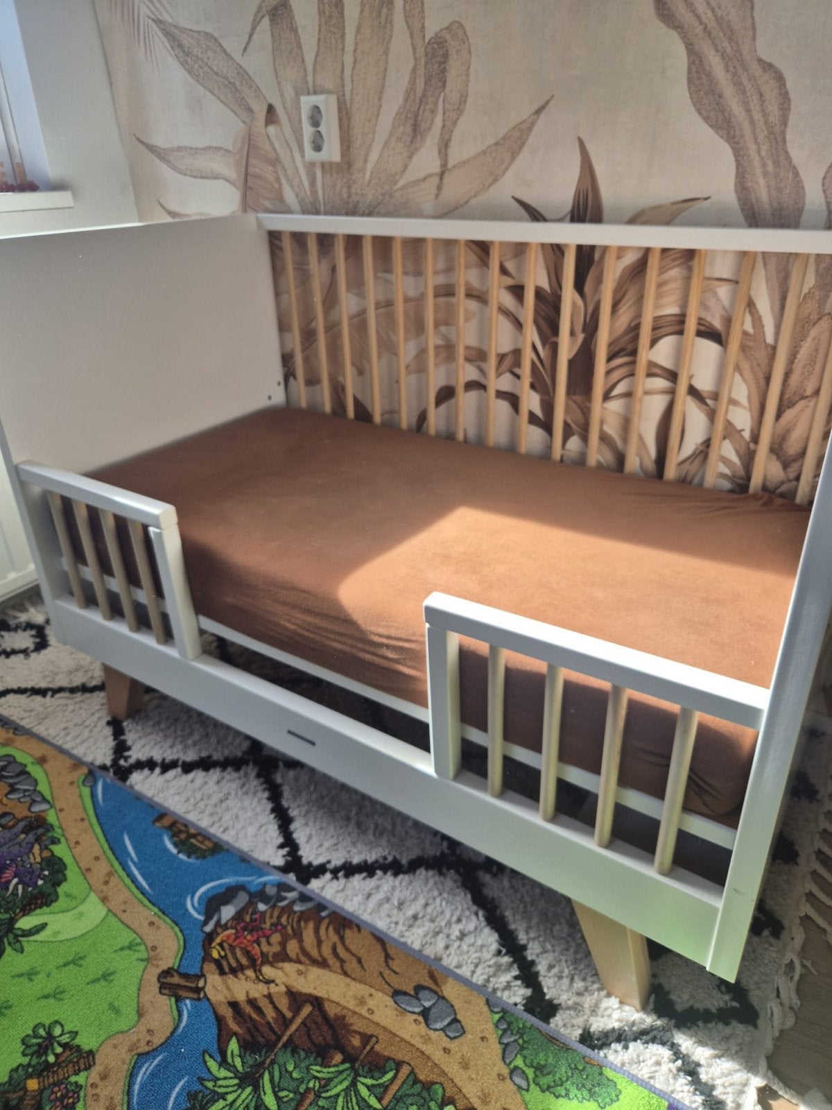 Kidsmill babykamer set: ledikant, kledingkast, commode,, Ophalen, Zo goed als nieuw, Jongetje of Meisje