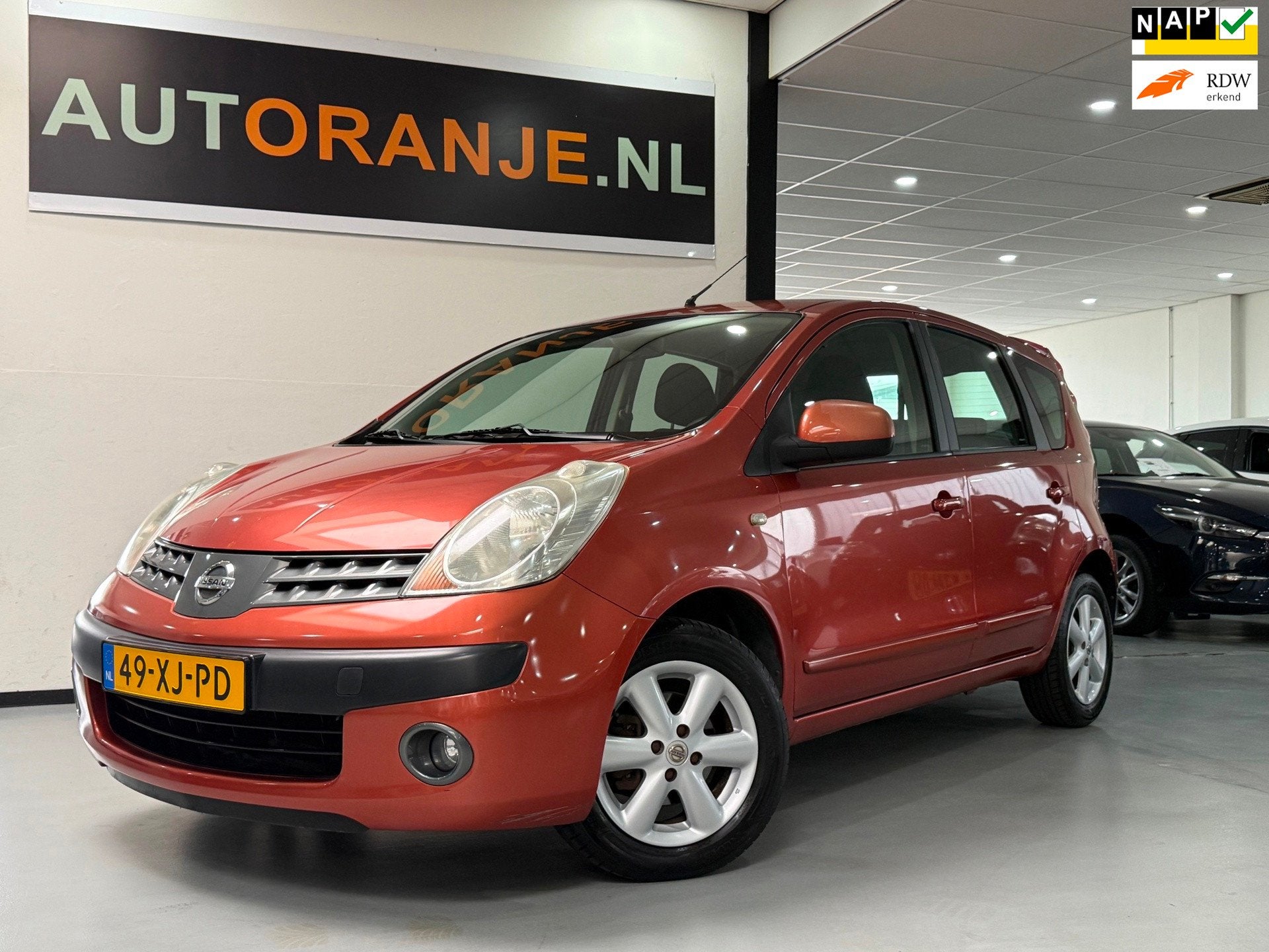 Nissan Note 1.6 Acenta-Automaat-Cruise-Clima-APK-NAP!, Gebruikt, 750 kg, 49 €/maand, Bedrijf