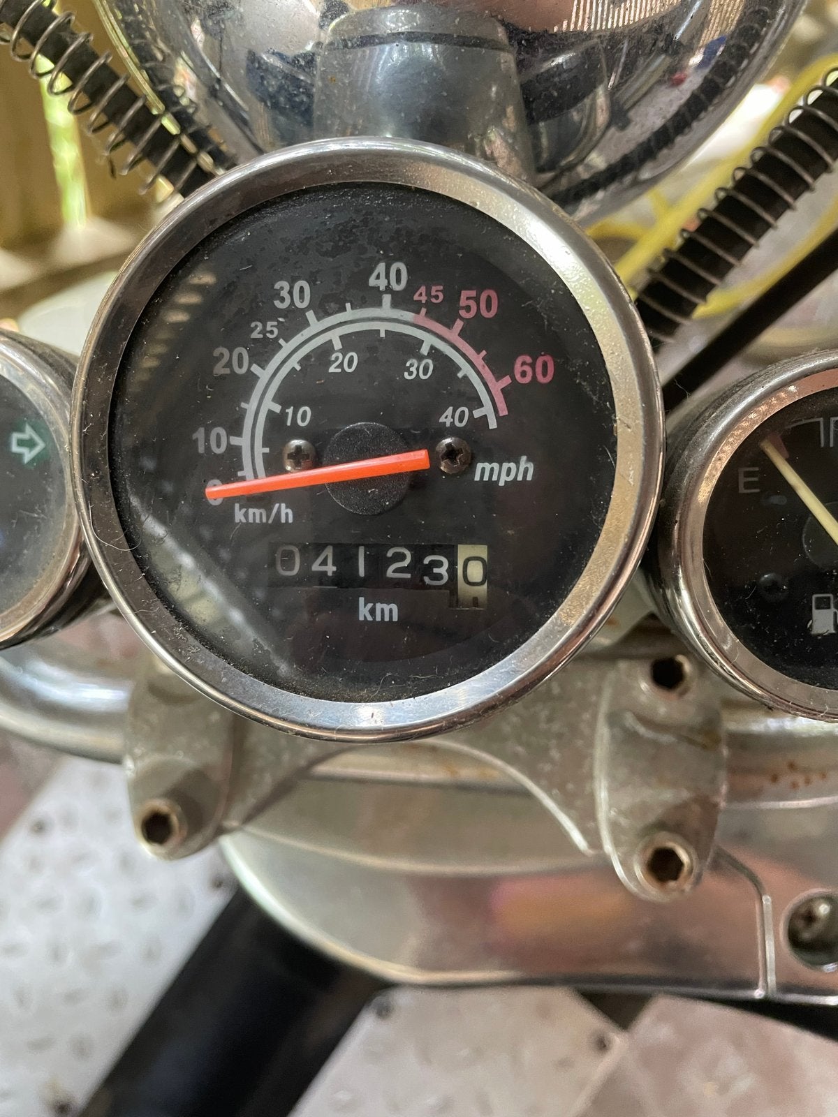 Figuratta Scooter - Zwart/Crème - Slechts 4123 km, Fietsen en Brommers, Snorfietsen en Snorscooters, Ophalen, Gebruikt, Benzine