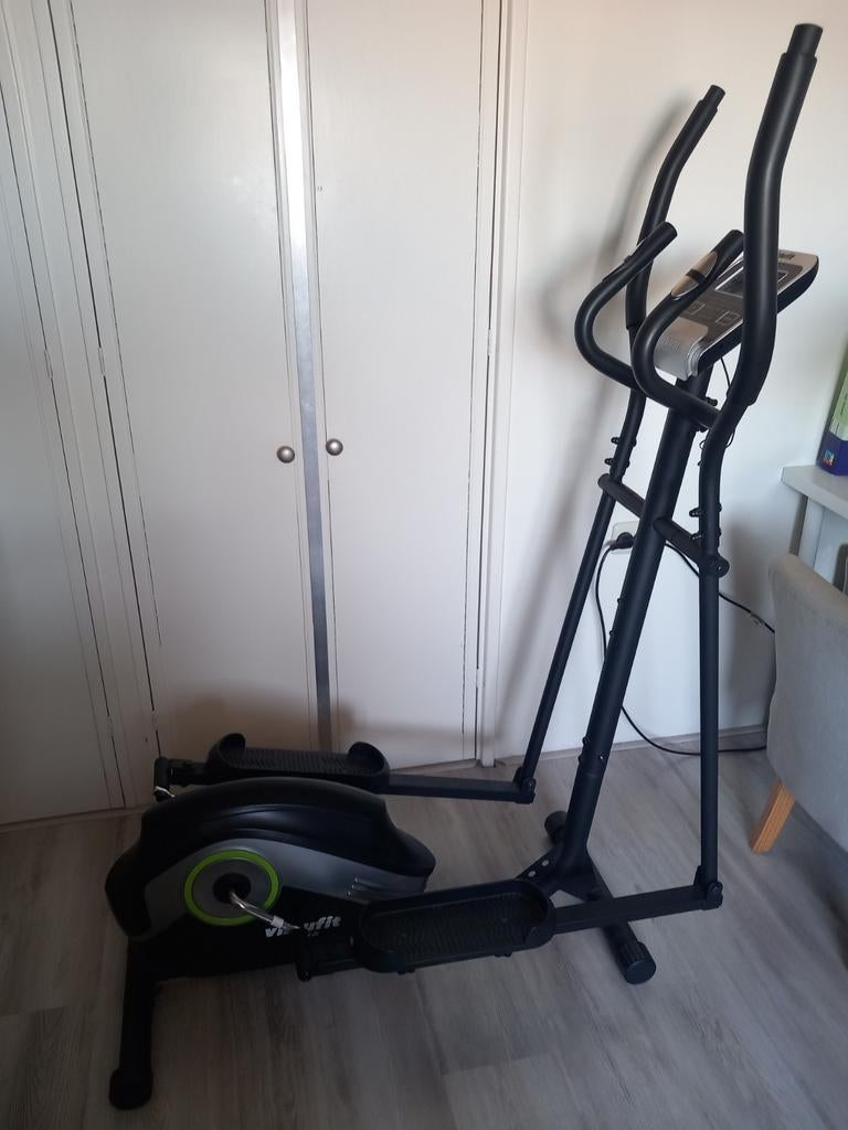 VirtuFit Crosstrainer - werkt uitstekend, Ophalen, Zo goed als nieuw, Crosstrainer