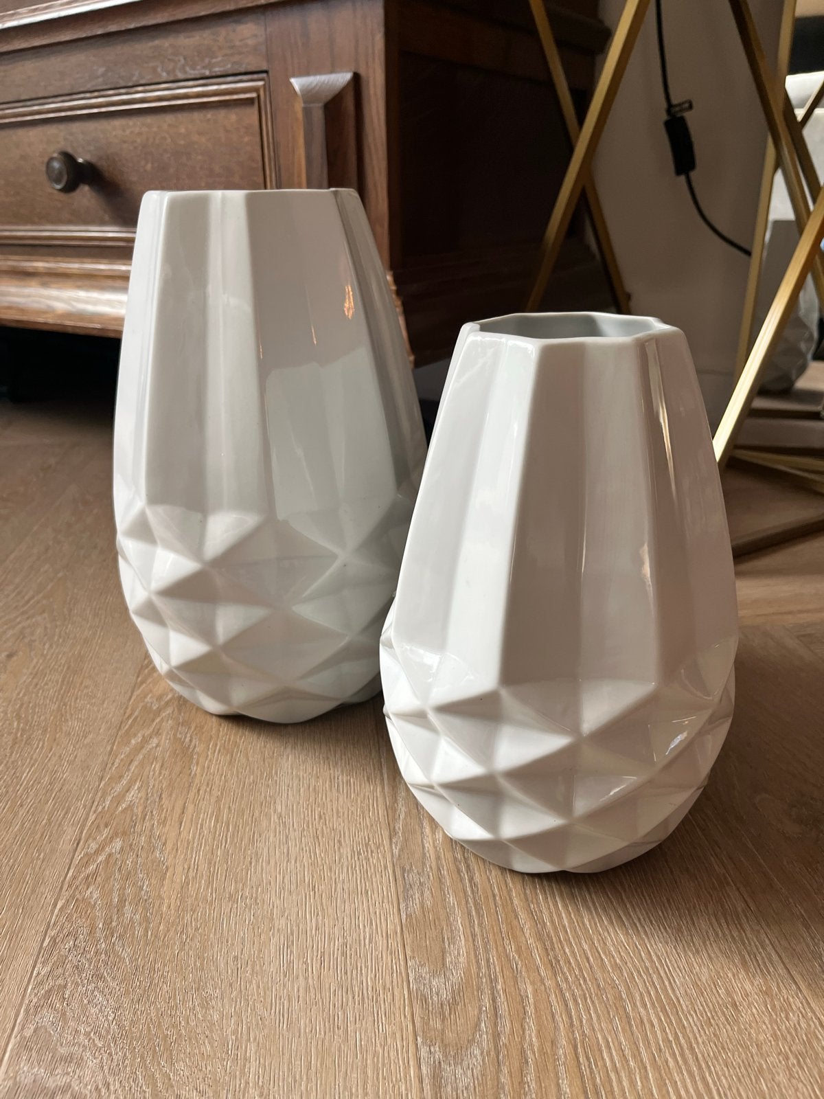 Set van 2 witte vazen met geometrisch patroon, Ophalen, Met patroon/structuur, Wit, Zo goed als nieuw