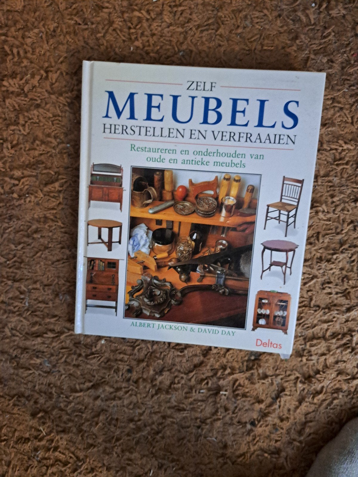 Zelf Meubels Herstellen en Verfraaien - Restauratiegids, Boeken, Ophalen of Verzenden, Gelezen, Houtbewerking, Albert Jackson & David Day