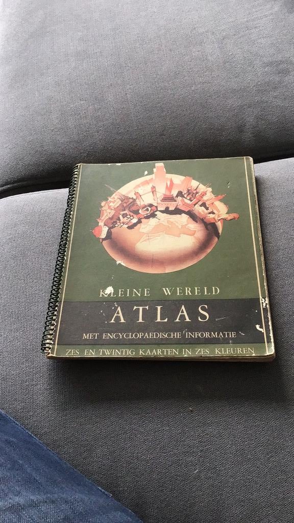 Wereldatlas uit 1950, Ophalen, Gelezen
