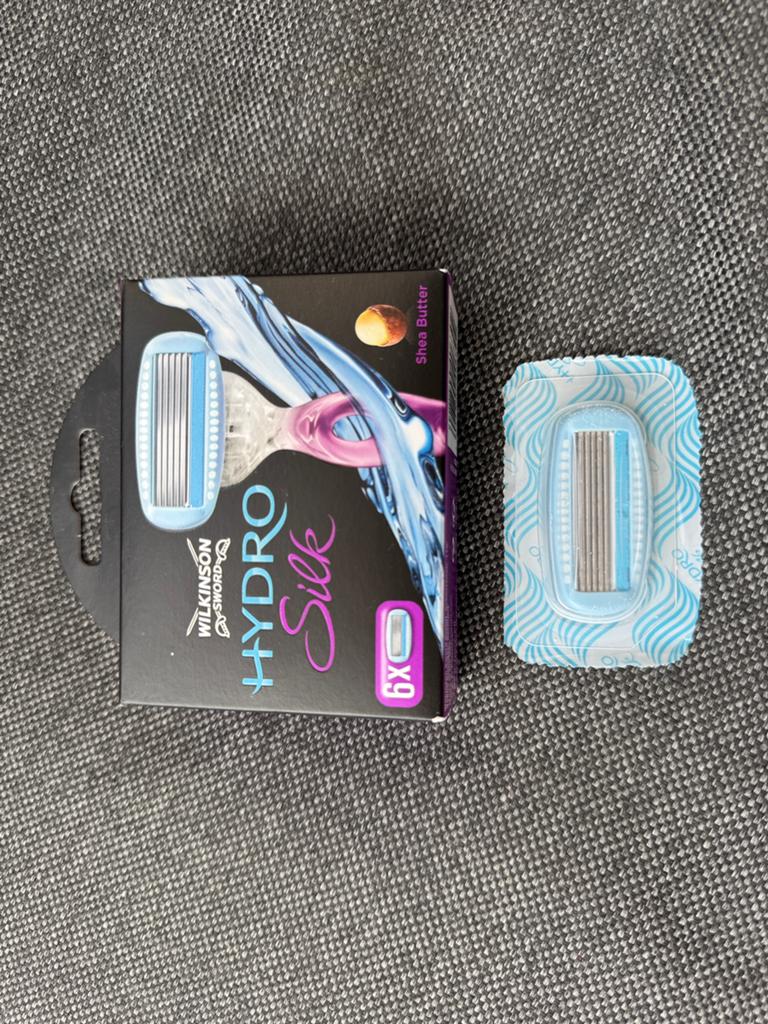 Wilkinson Sword Hydro Silk 7 st scheermesjes, Ophalen of Verzenden, Nieuw, Gehele gezicht