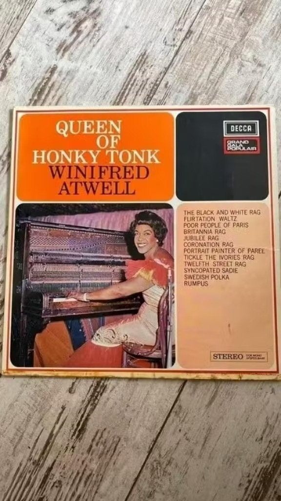 Lp Queen of honky tonk. Winifred Atwell, 1960 tot 1980, Gebruikt, Ophalen of Verzenden, 12 inch