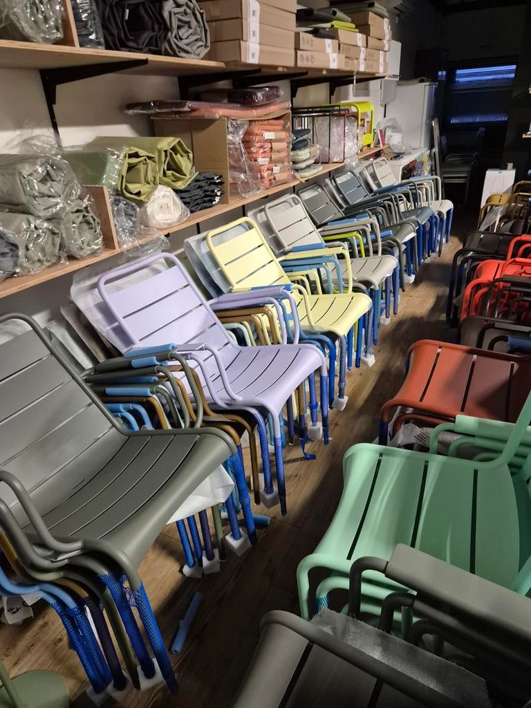 Hele ruime voorraad nieuwe Fermob low chairs alle kleuren, Tuin en Terras, Tuinstoelen, Nieuw, Ophalen