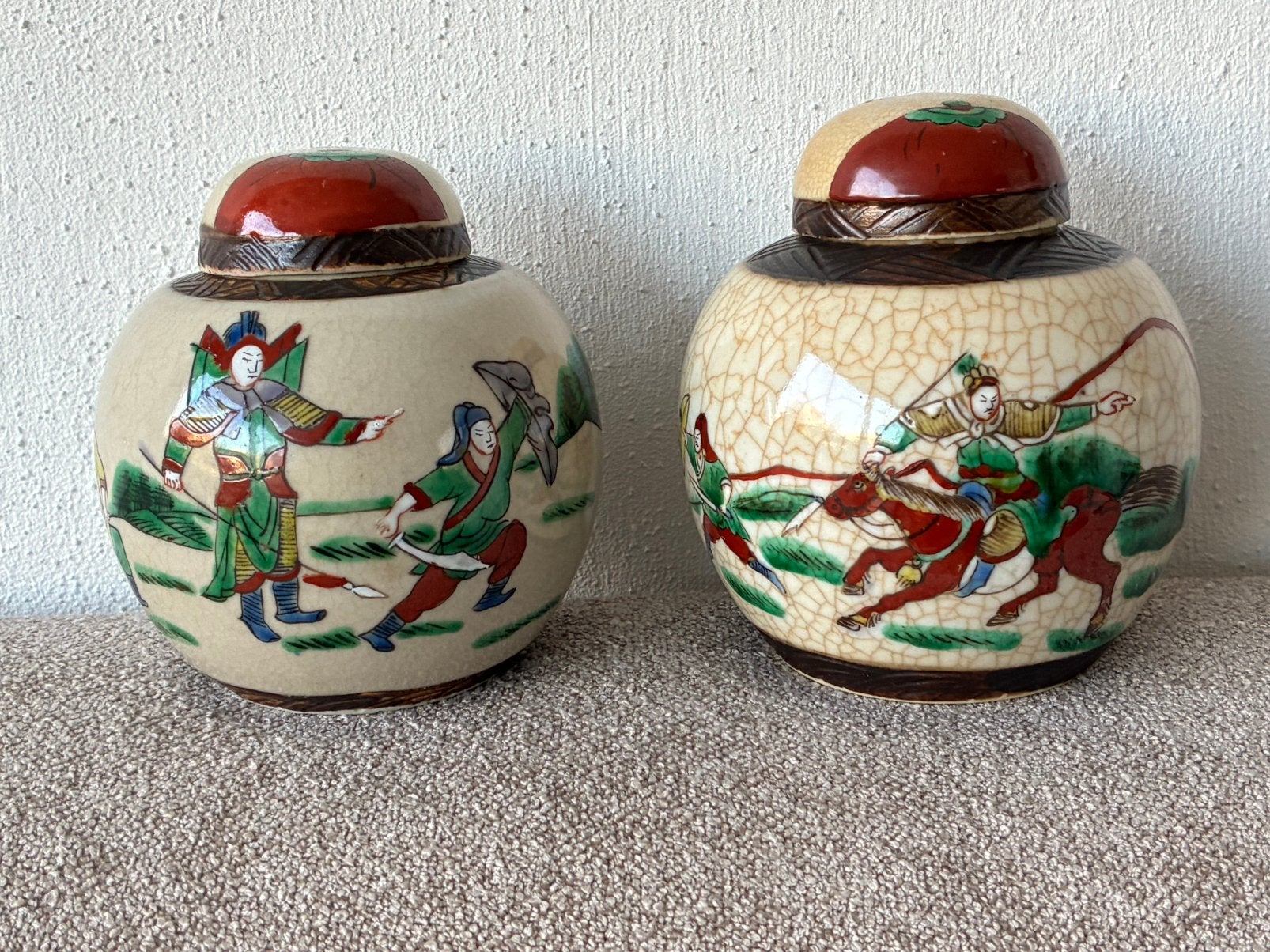 Twee Vintage Nanking craquele gemberpotjes, Ophalen