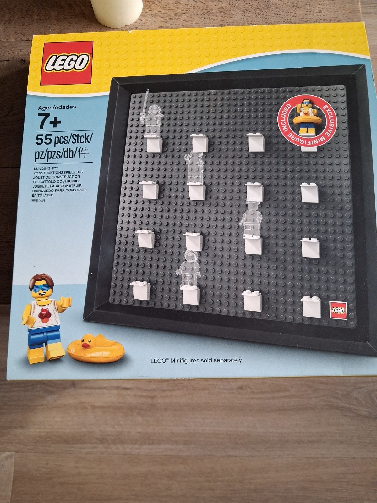 Lego Minifiguren Vitrine met Exclusieve Minifiguur, Inclusief minifiguren, Lego, Accessoire, Nieuw