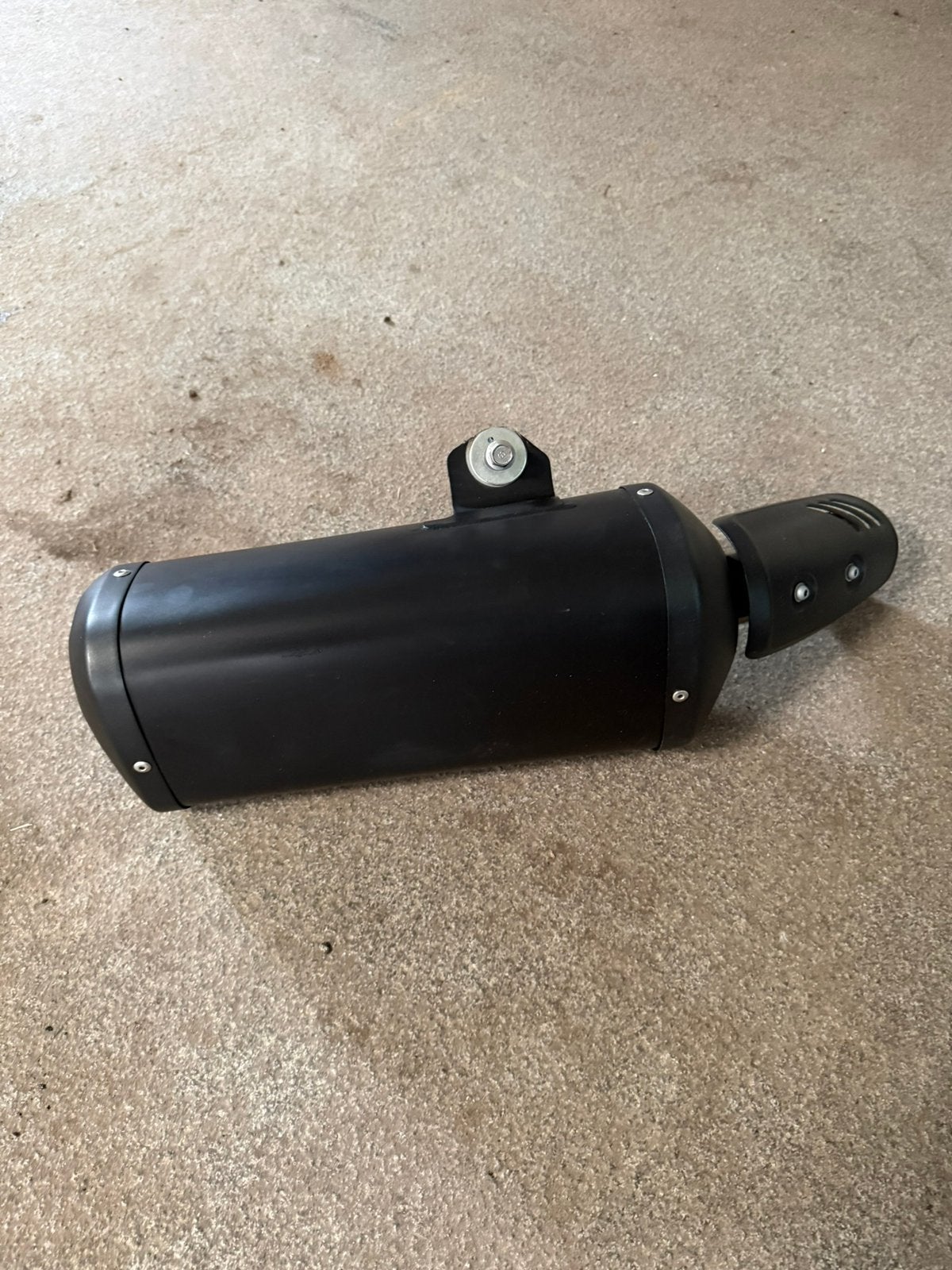 2x Yamaha FZ8 Originele Uitlaat demper - Gebruikt ( fz 8 ), Ophalen of Verzenden, Gebruikt