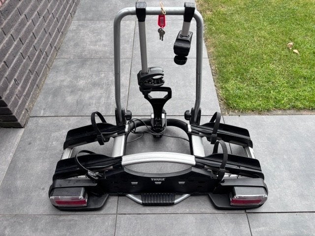 Thule Euroway G2 Kantelbare Fietsendrager met Slot, Auto diversen, Fietsendragers, Ophalen, Gebruikt, 2 fietsen, Trekhaakdrager