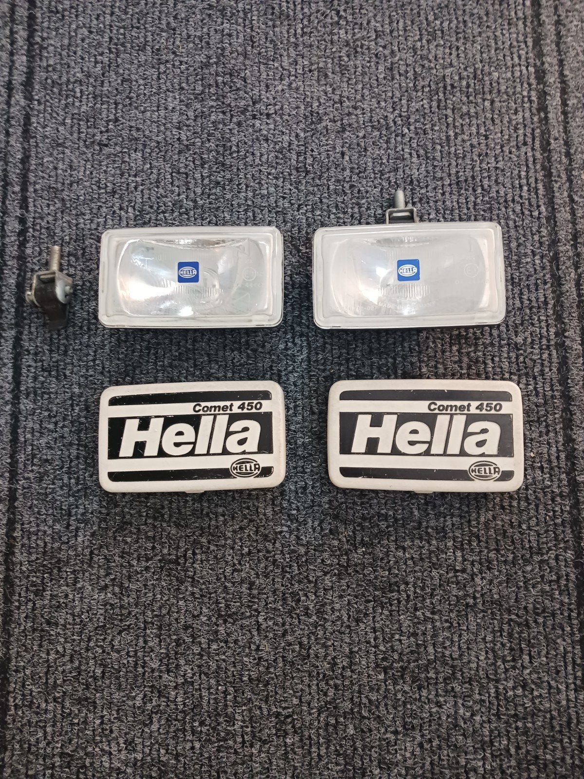 Set hella comet 450 verstralers Inc kappen 1 behuizing kapot, Auto-onderdelen, Verlichting, Ophalen of Verzenden