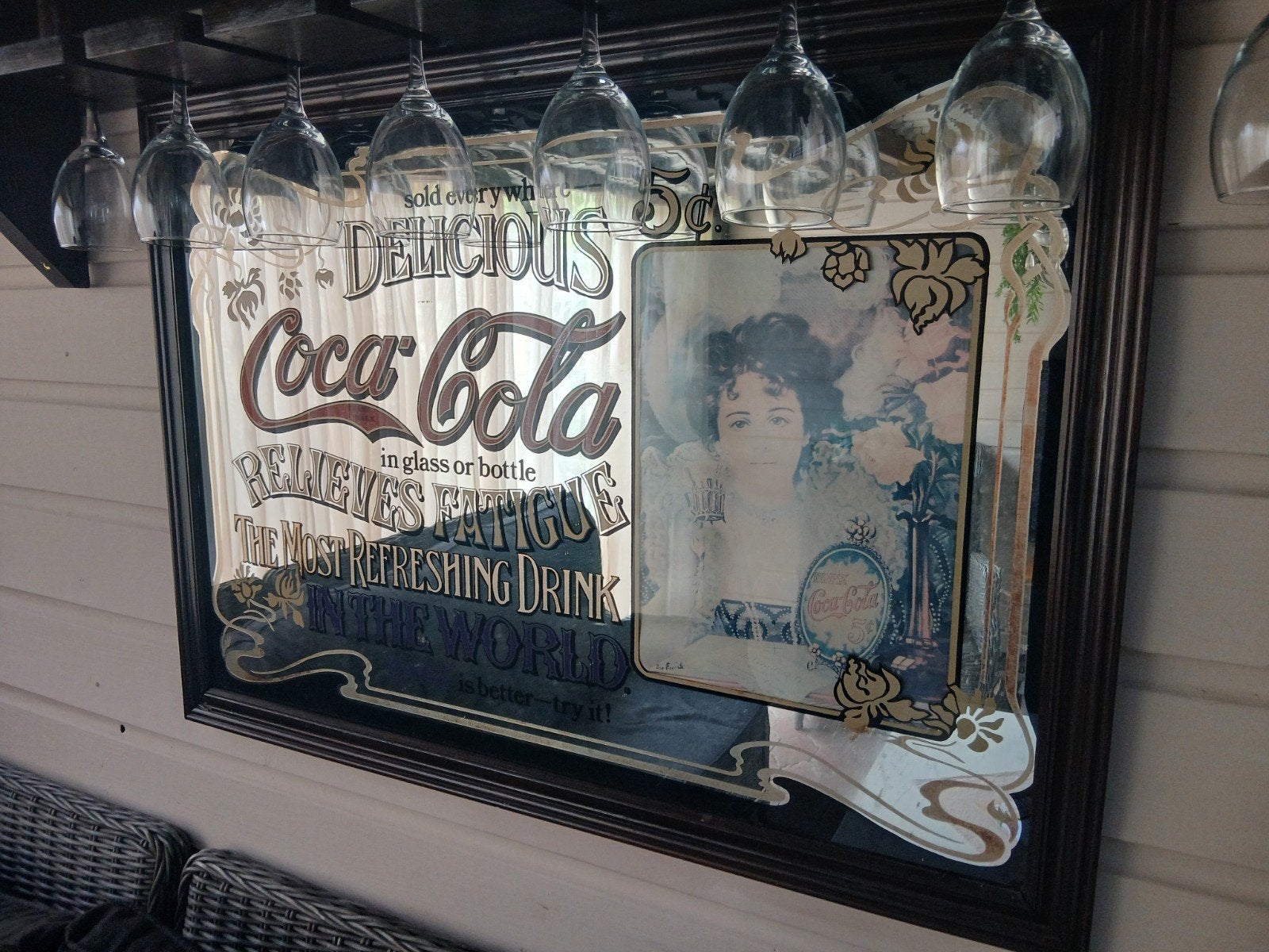 Coca cola spiegel en wijnrek, Ophalen, Rechthoekig
