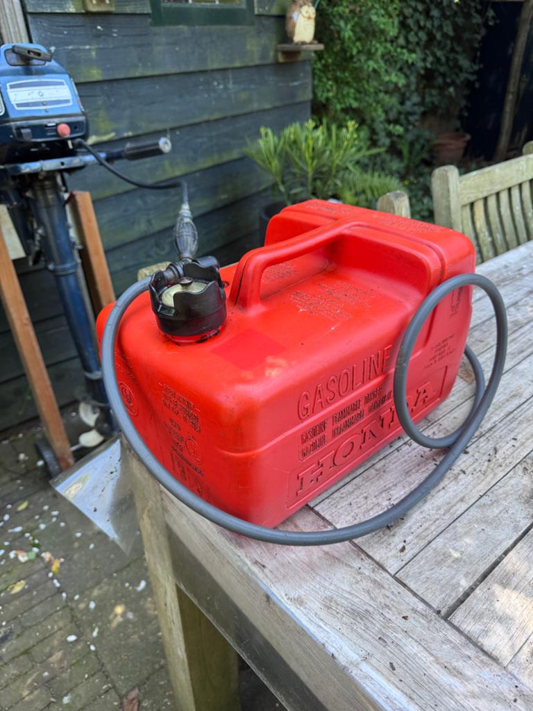 Yamaha Buitenboordmotor langstaart met Benzinetank, Ophalen, Gebruikt, Minder dan 5 pk, Buitenboordmotor