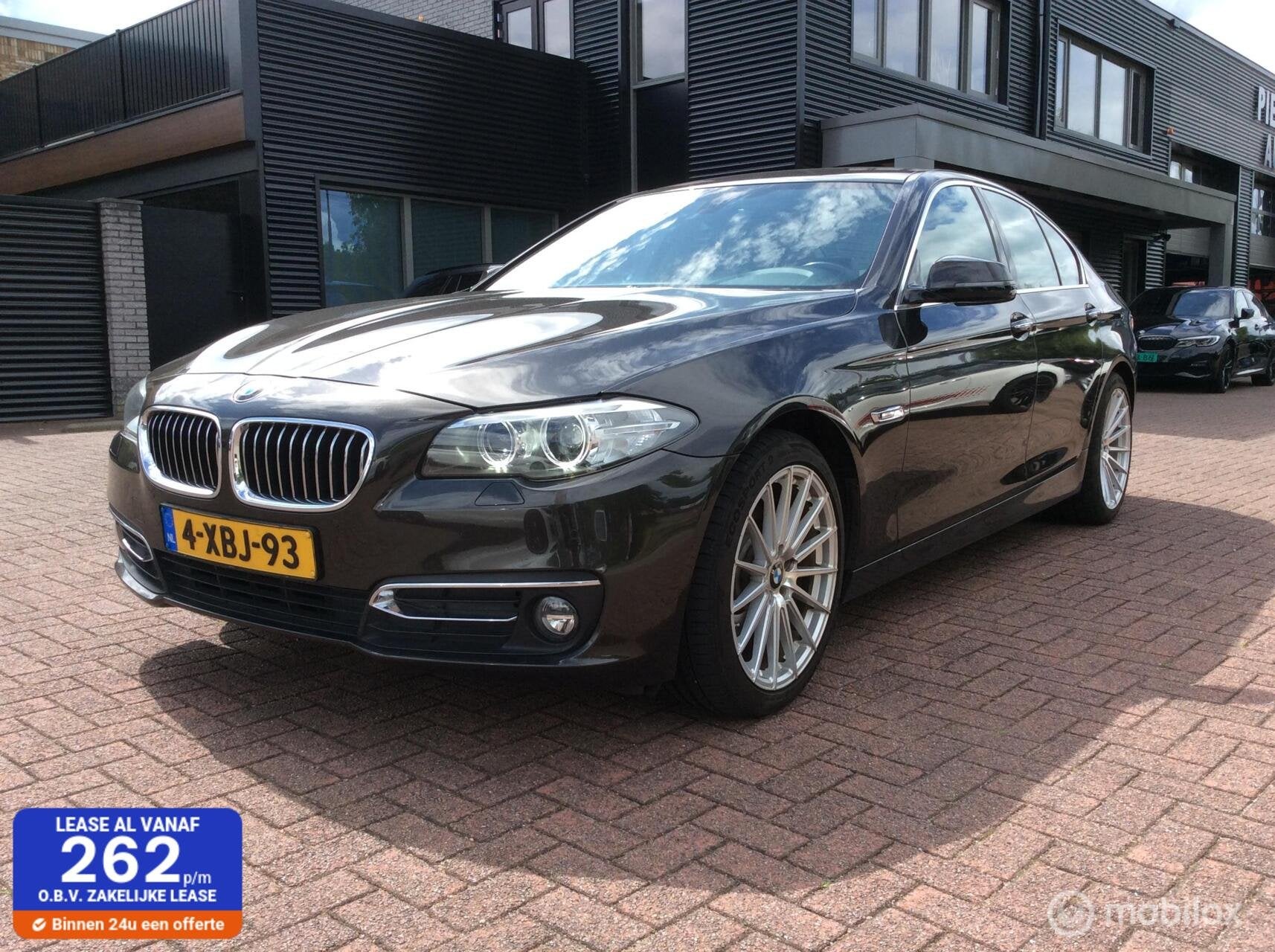 BMW 5-serie 520i Last Minute Edition Nav 19"lm vlg Leder Nap, Auto's, Automaat, Achterwielaandrijving, Gebruikt, 4 cilinders