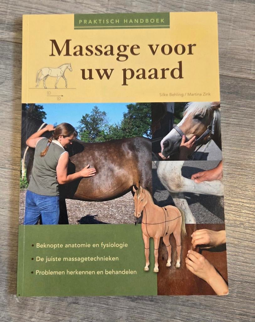 Massage voor uw paard - Leer zelf je paard masseren, Ophalen of Verzenden, Zo goed als nieuw, Paarden of Pony's