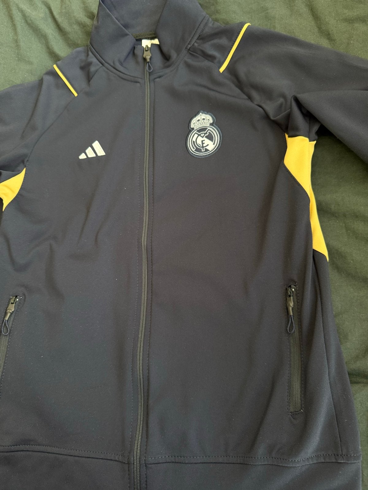 Real Madrid Trainingspak XS 2-delig marine kleur, Blauw, Ophalen of Verzenden, Zo goed als nieuw, Voetbal