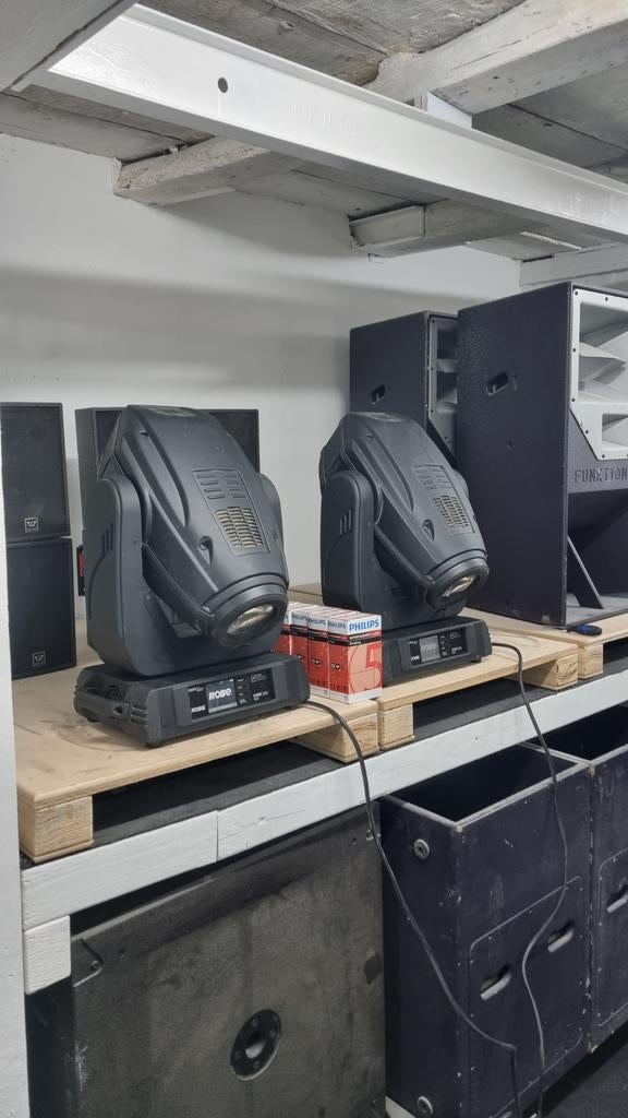 2x ROBE Robin 300E Spot Moving Head DMX, Muziek en Instrumenten, Ophalen of Verzenden, Nieuw