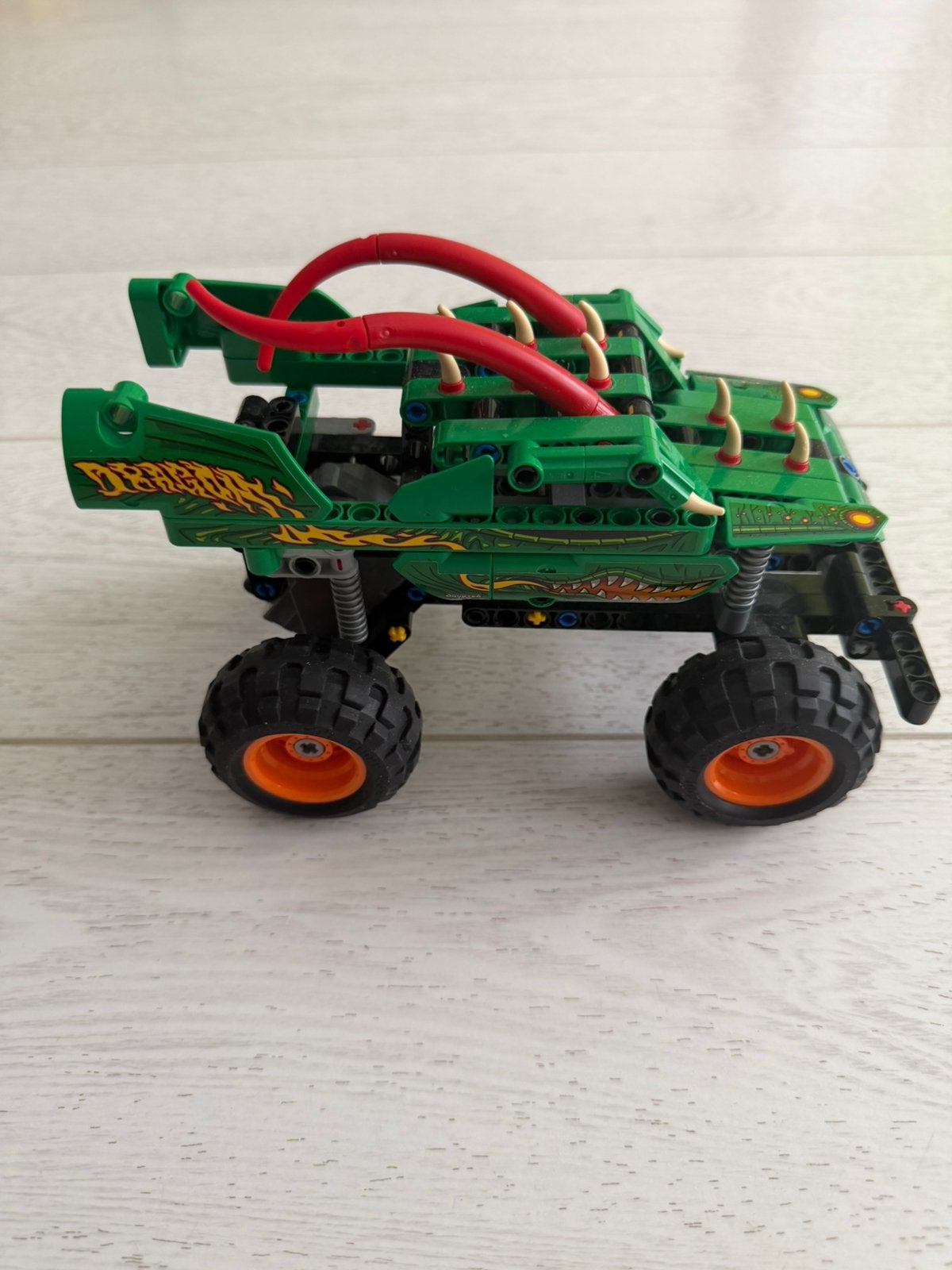 Lego technic monster jam dragon 42149, Ophalen of Verzenden, Zo goed als nieuw