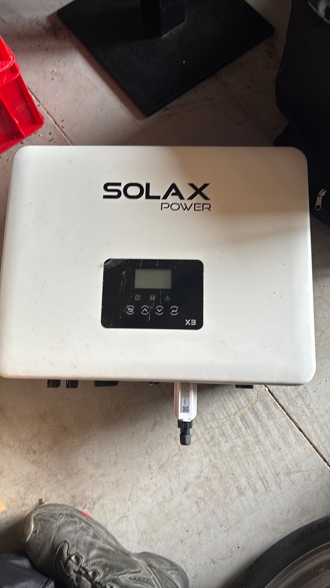 Solax omvormer 5 kw 3 fasen, Doe-het-zelf en Verbouw, Zonnepanelen en Toebehoren, Ophalen, Zo goed als nieuw, Overige typen
