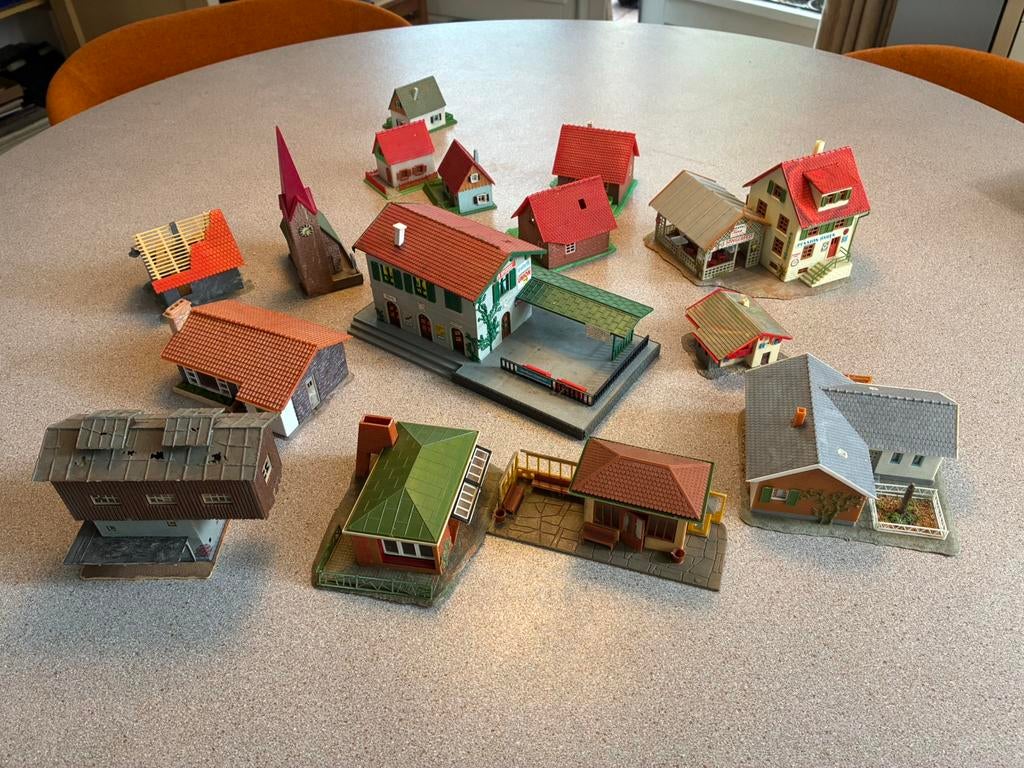 15 x leuke scenery faller kibri vollmer, Hobby en Vrije tijd, Modeltreinen | H0, Overige merken, Gelijkstroom of Wisselstroom